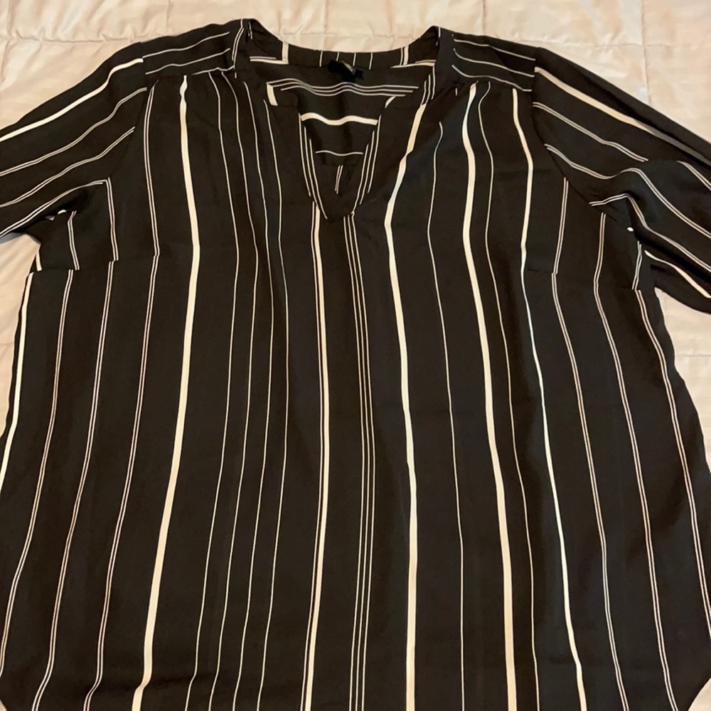 Worthington Women’s Top!